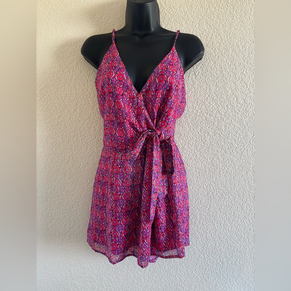 Aqua Pink and Purple AQUA Geometric Tie Waist Romper NWT
